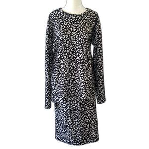 Michael Kors Women 2 pc Skirt Suit Size L Black & White Geometric Print